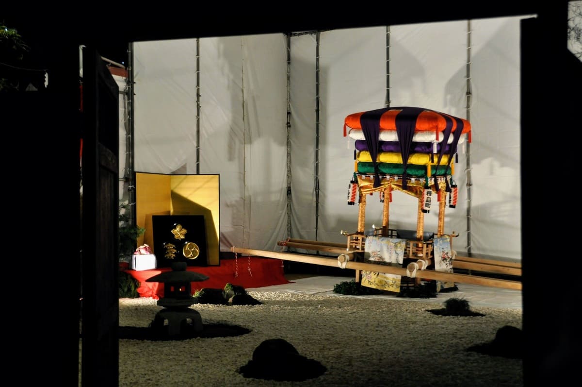 樺島町のコッコデショ