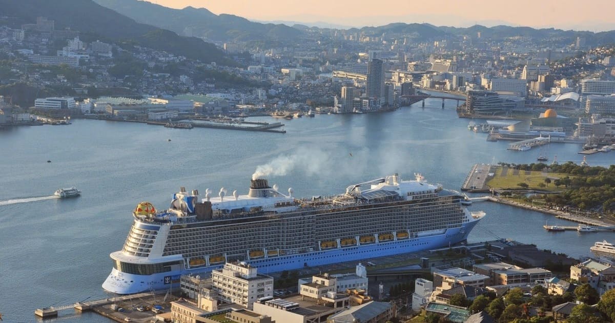 長崎「SPECTRUM（スペクトラム・オブ・ザ・シーズ）」寄港