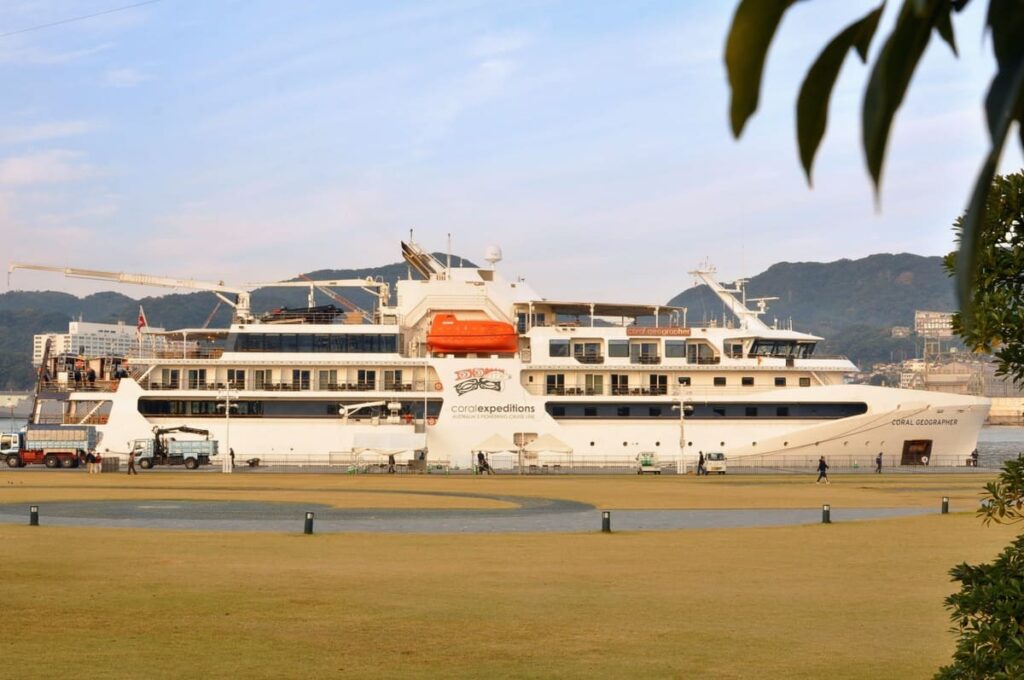 コーラル・ジオグラファー