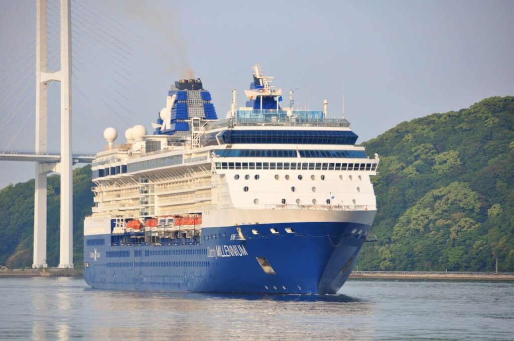 Celebrity Millennium(セレブリティ・ミレニアム)