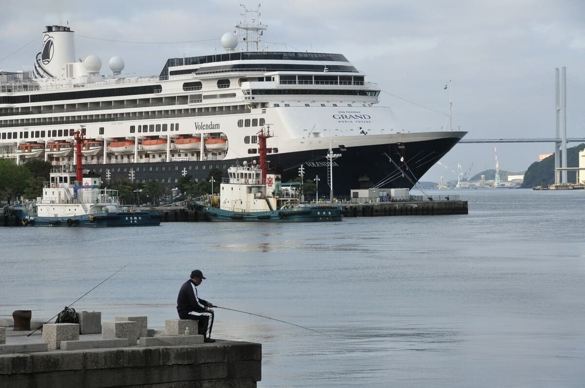 出島ワーフから見たフォーレンダム